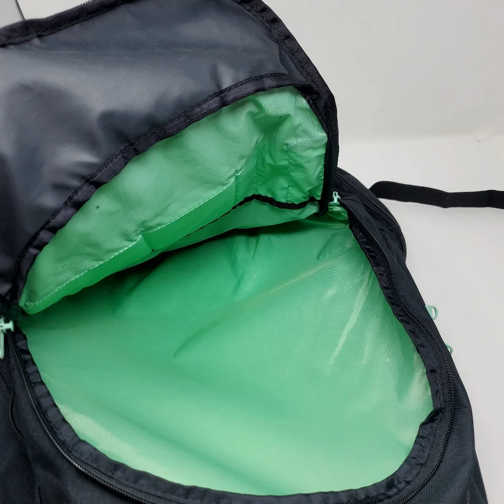 Dakine Wyatt 32L Odette Multi Print Logo backpack ** Some flaws Inside